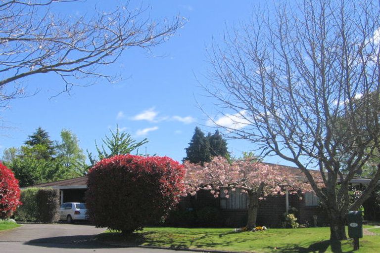 Photo of property in 7 Kathleen Place, Rainbow Point, Taupo, 3330