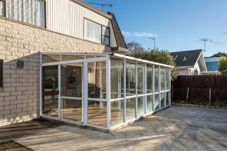 Photo of property in 11 Jamell Place, Avonhead, Christchurch, 8042