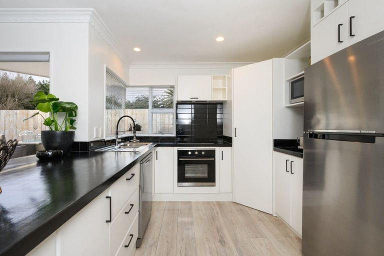 Photo of property in 3 Ferry Street, Foxton Beach, Foxton, 4815