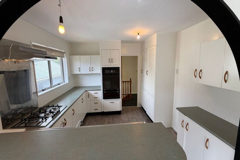 Photo of property in 12 Aubrey Street, New Plymouth, 4310