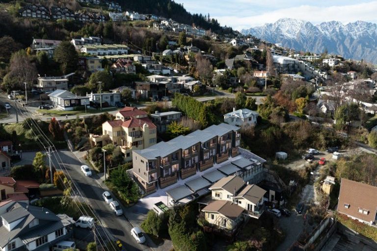 Photo of property in 7 Turner Street, Queenstown, 9300