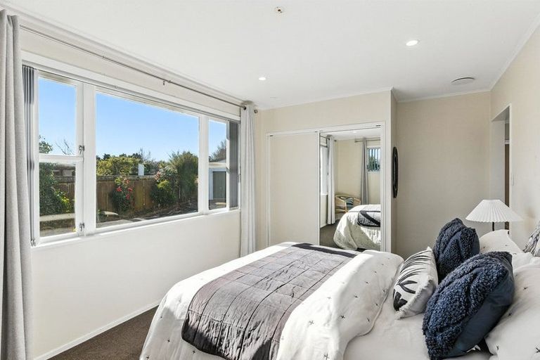 Photo of property in 49 Toru Road, Paraparaumu Beach, Paraparaumu, 5032