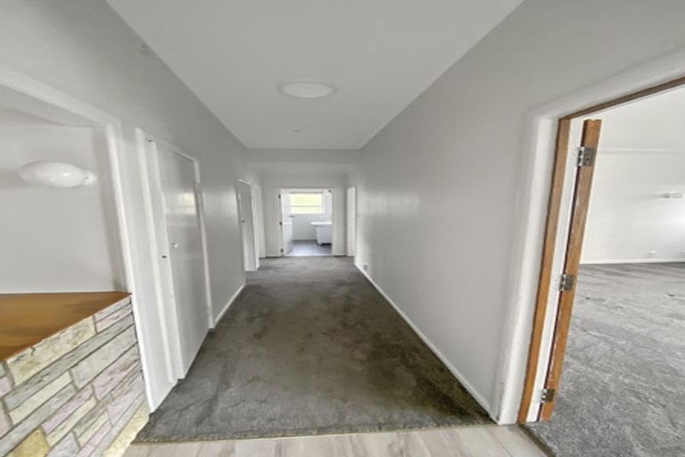 Photo of property in 829 Te Atatu Road, Te Atatu Peninsula, Auckland, 0610
