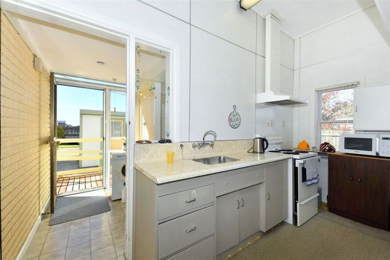 Photo of property in 27 Mackenzie Avenue, Woolston, Christchurch, 8023