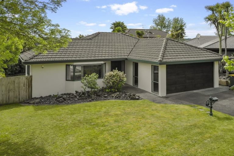 Photo of property in 30 Bushlands Park Drive, Albany, Auckland, 0632
