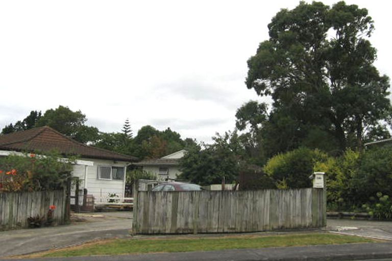 Photo of property in 1/18 Flaxdale Street, Birkdale, Auckland, 0626