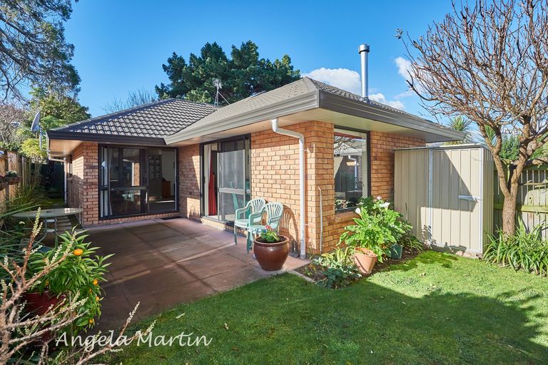 Photo of property in 28a Rainforth Street, Roslyn, Palmerston North, 4414