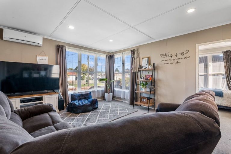 Photo of property in 6 Puriri Crescent, Hillcrest, Rotorua, 3015