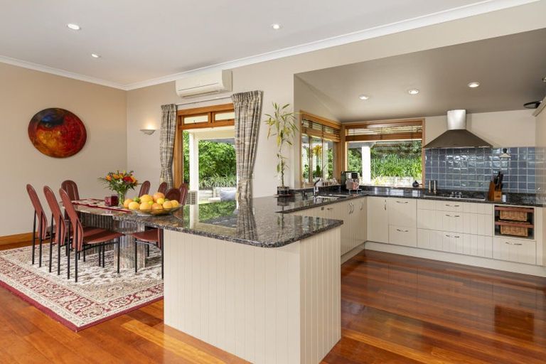 Photo of property in 174 Upper Harbour Drive, Greenhithe, Auckland, 0632