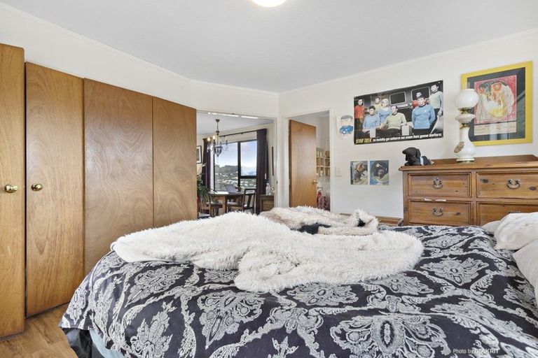 Photo of property in 19 Admiralty Street, Crofton Downs, Wellington, 6035