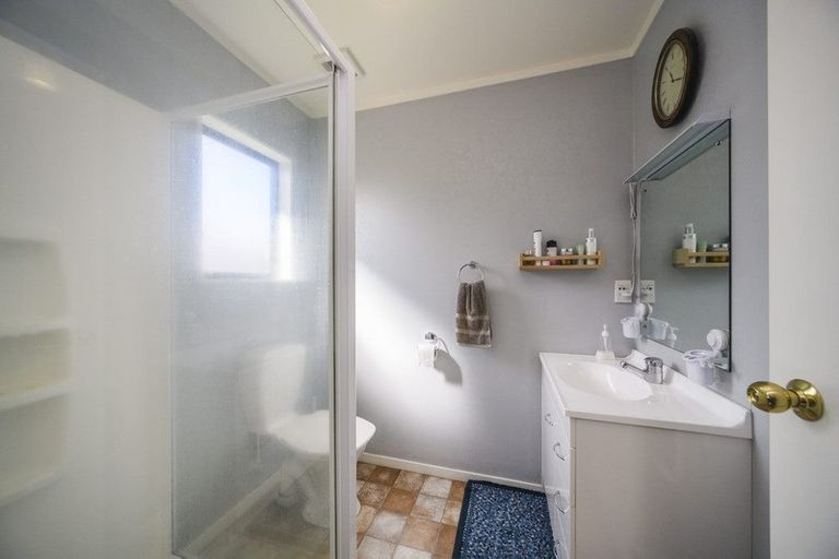 Photo of property in 87 Parnell Heights, Kelvin Grove, Palmerston North, 4414