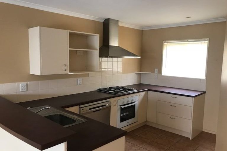 Photo of property in 42a Picton Avenue, Riccarton, Christchurch, 8011