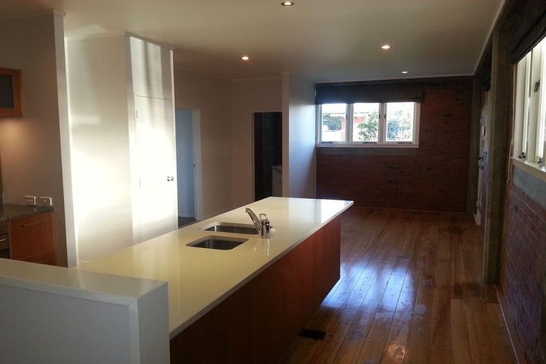 Photo of property in 4 Elizabeth Street, Tuakau, 2121