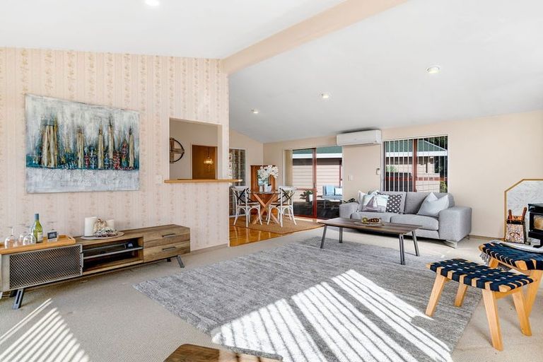 Photo of property in 8 Princess Maria Place, Massey, Auckland, 0614