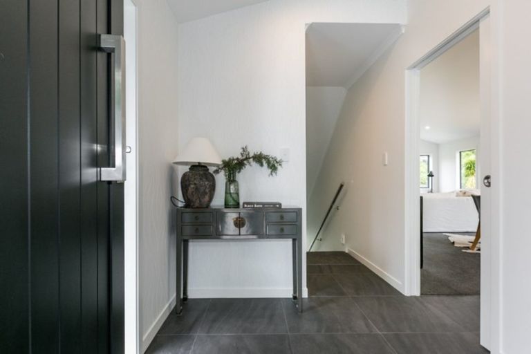 Photo of property in 14a Muritai Crescent, Havelock North, 4130