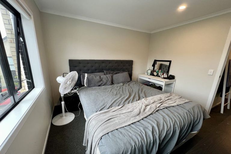Photo of property in 8/125b Metcalfe Road, Ranui, Auckland, 0612