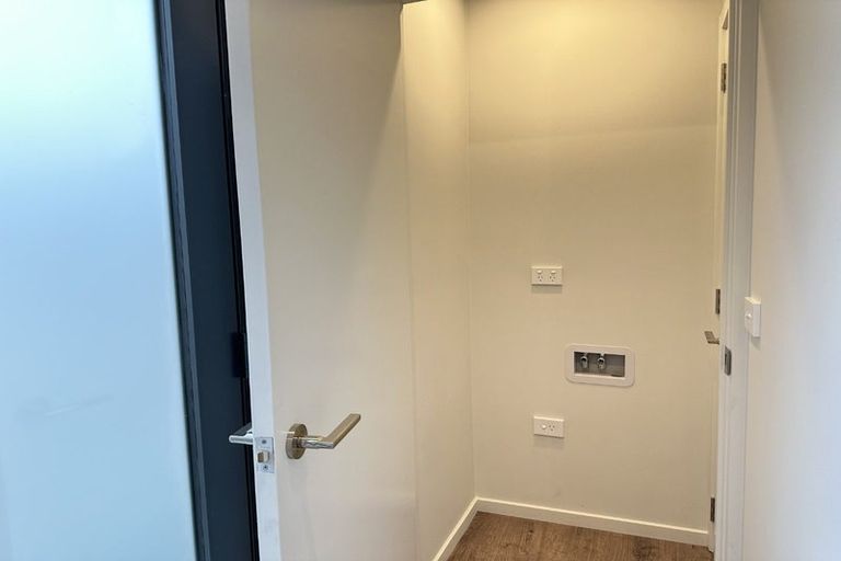 Photo of property in 2/30 Frederick Street, Waltham, Christchurch, 8011