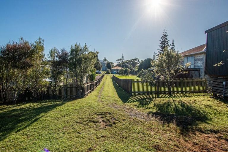 Photo of property in 9 Tui Street, Ahipara, Kaitaia, 0481