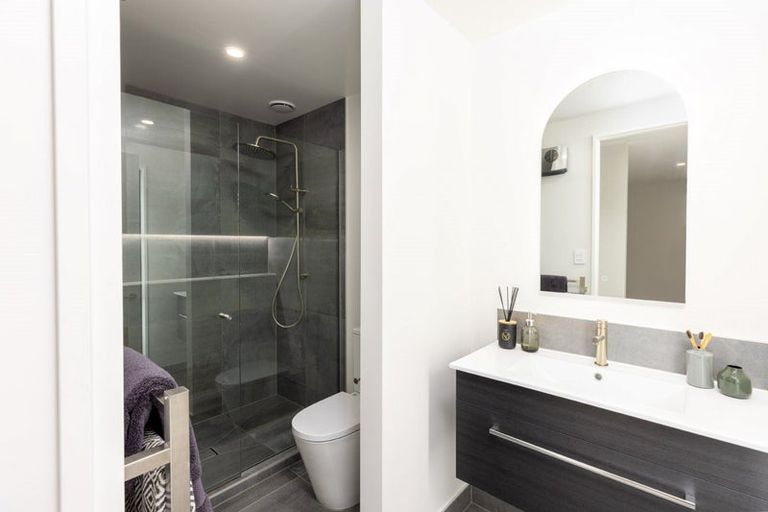 Photo of property in 2 Mccahon Drive, Rangiora, 7400