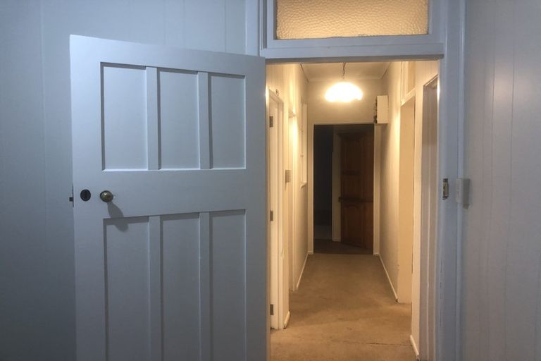 Photo of property in 56 Old Wairoa Road, Papakura, 2110