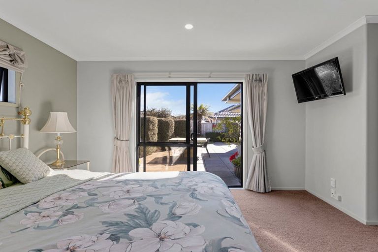Photo of property in 9 Woodham Place, Rototuna North, Hamilton, 3210