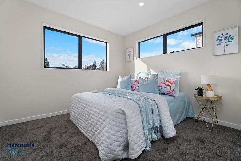 Photo of property in 30 Routley Drive, Glen Eden, Auckland, 0602