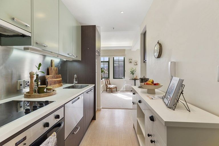 Photo of property in Orange House/land Equity, 21/182u Wakefield Street, Te Aro, Wellington, 6011