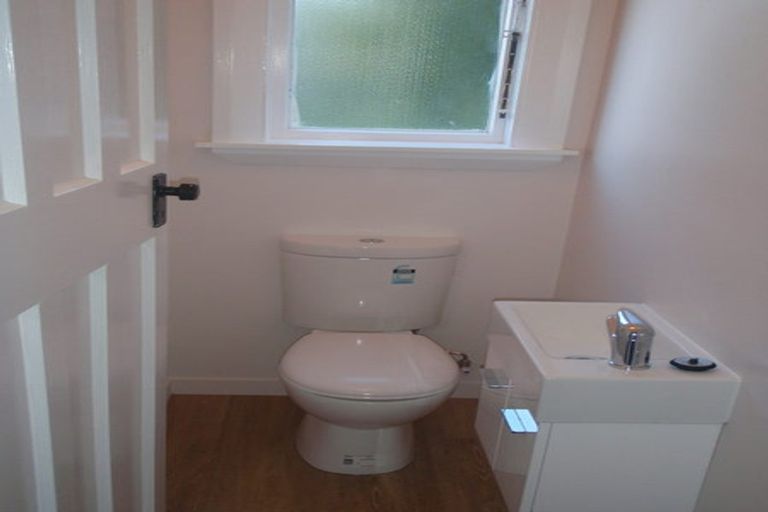 Photo of property in 74 Clare Road, St Albans, Christchurch, 8014