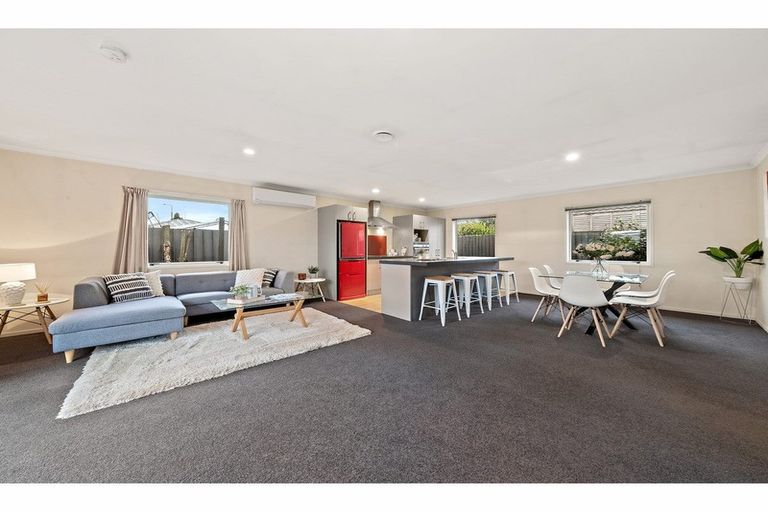 Photo of property in 21 Dampier Street, Woolston, Christchurch, 8023