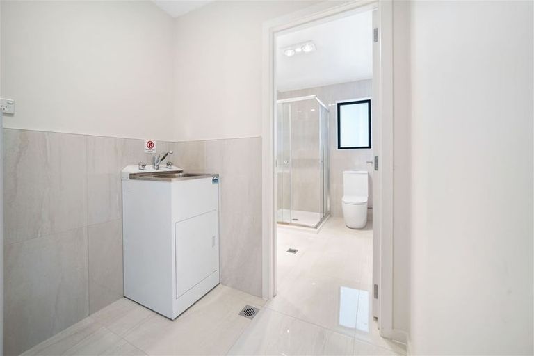 Photo of property in 9 Noia Way, Karaka, 2113