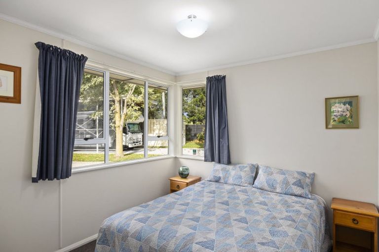 Photo of property in 139 Woodlands Road, Taumata Island, Carterton, 5792