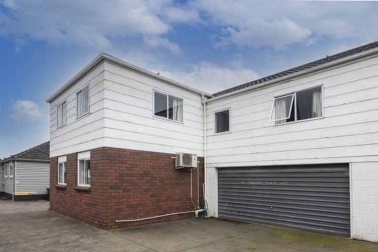 Photo of property in 11a George Street, Riccarton, Christchurch, 8041