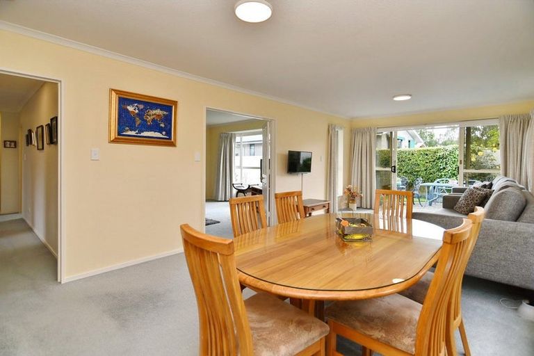 Photo of property in 74 Merrin Street, Avonhead, Christchurch, 8042