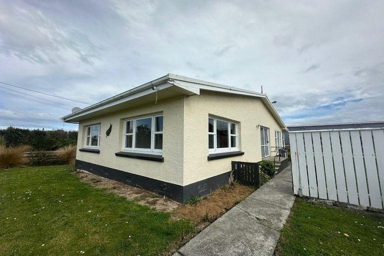 Photo of property in 114 Park Street, Winton, 9720