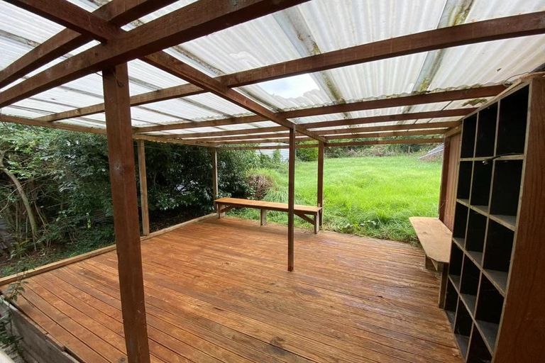Photo of property in 10 Tahi Terrace, Glen Eden, Auckland, 0602