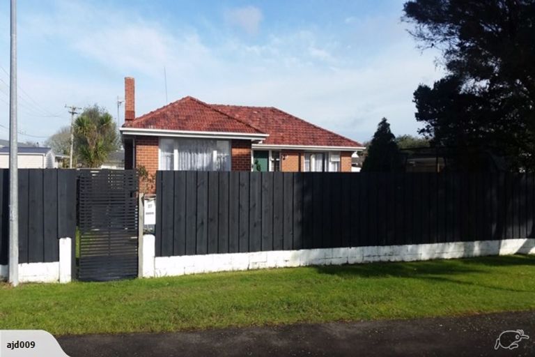 Photo of property in 27 Haultain Street, Fairfield, Hamilton, 3214