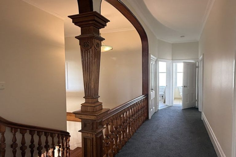 Photo of property in 13 Brougham Street, Mount Victoria, Wellington, 6011