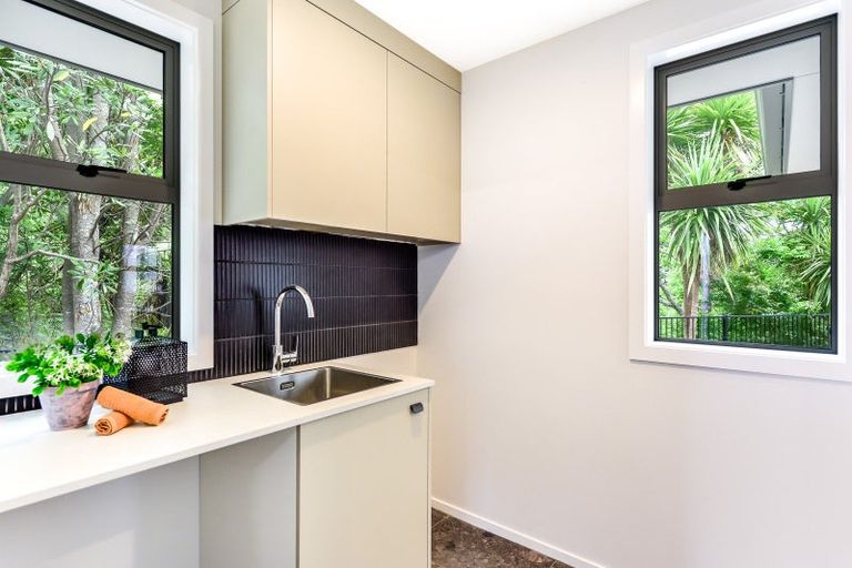 Photo of property in 2/11 Marjoriefield Mews, Fitzroy, Hamilton, 3282