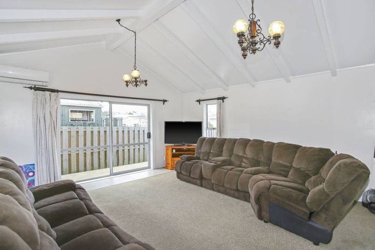 Photo of property in 148a George Street, Tuakau, 2121