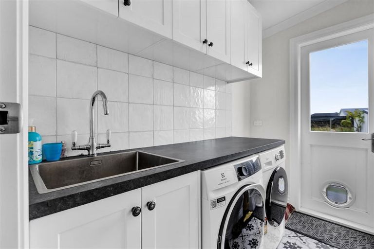 Photo of property in 200 Egmont Road, Hillsborough, New Plymouth, 4372