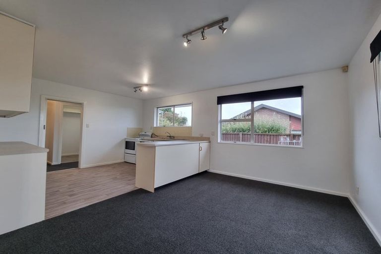 Photo of property in 65 Oakhampton Street, Hornby, Christchurch, 8042