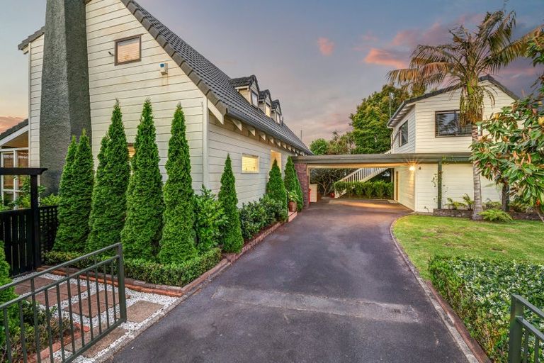 Photo of property in 1 Cross Street, Manly, Whangaparaoa, 0930