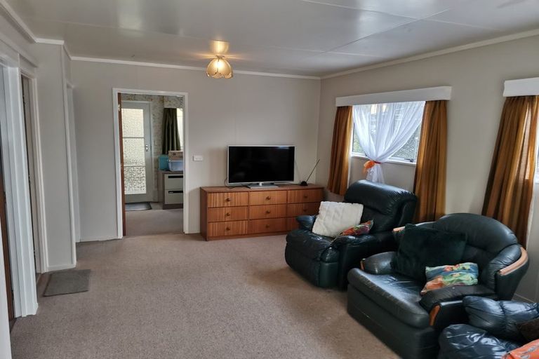 Photo of property in 8 Clotworthy Crescent, Onerahi, Whangarei, 0110