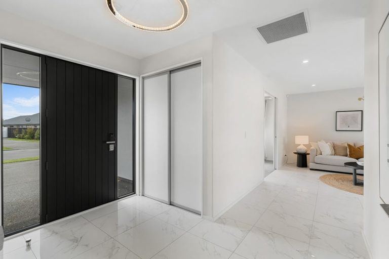 Photo of property in 45 Bronco Drive, Aidanfield, Christchurch, 8025
