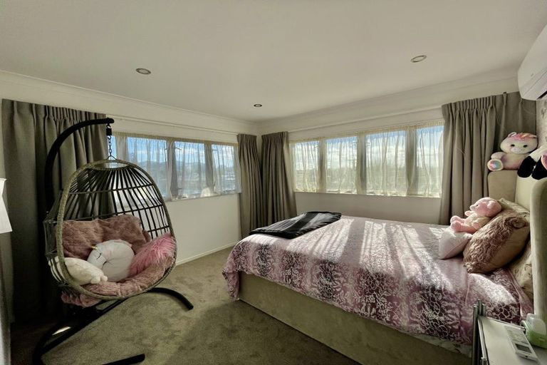 Photo of property in 19 Mason Street, New Lynn, Auckland, 0600