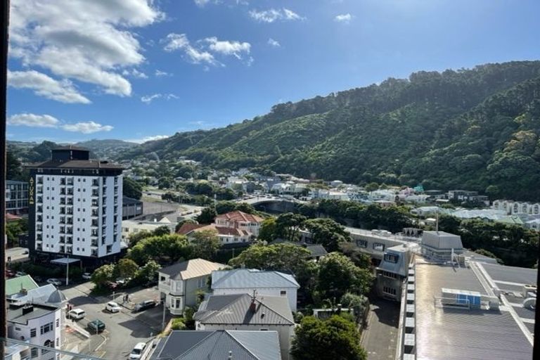 Photo of property in Frame Apartments, 1601/111 Molesworth Street, Thorndon, Wellington, 6011