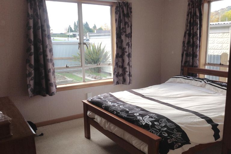 Photo of property in 18 Erris Street, Cromwell, 9310