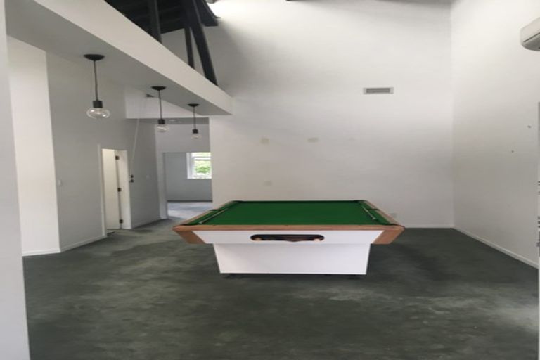 Photo of property in 2u2 King Street, Mount Cook, Wellington, 6021