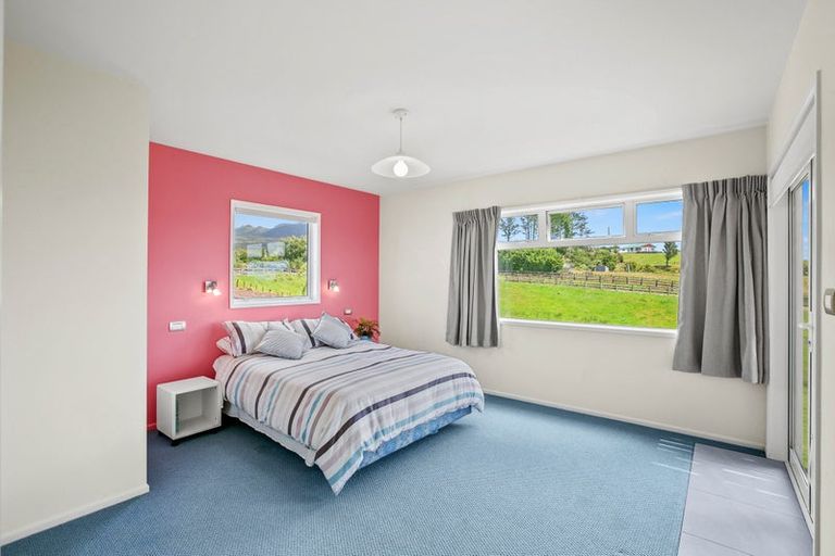 Photo of property in 1532 Carrington Road, Hurworth, New Plymouth, 4371