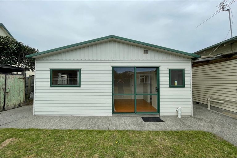 Photo of property in 2 Chaucer Street, Sydenham, Christchurch, 8023